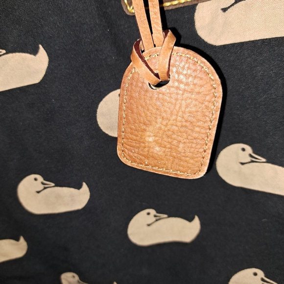 Dooney and Bourke Tote - Picture 5 of 12